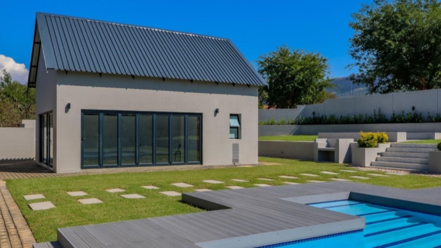 5 Bedroom Property for Sale in Leloko Lifestyle Estate North West